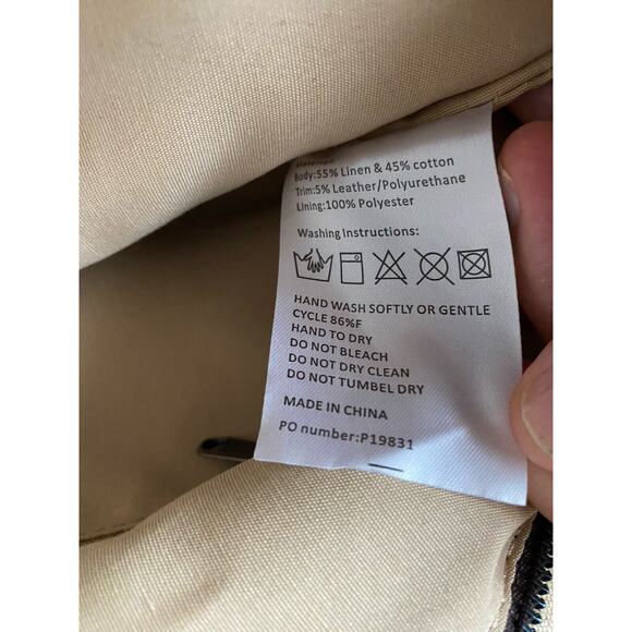 Urban Edge By Canyon Outback Tan Linen Cotton Leather Tote Travel Bag - Picture 16 of 16